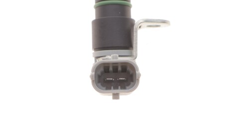 Фото 3 - Датчик коленвала Delphi SS10824