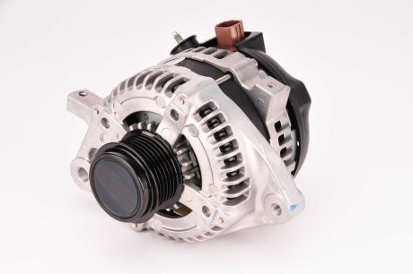 Фото 5 - Автомобільний генератор DENSO DAN1012