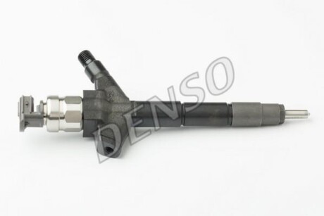 Фото 3 - Форсунка топливная DENSO DCRI301060