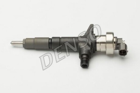 Распылитель - DENSO DCRI301900