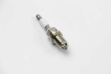 Фото 3 - Свічка запалювання DENSO K20PBR