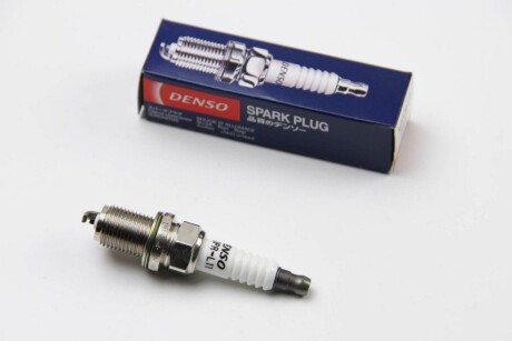 Фото 2 - Свеча зажигания DENSO K20PRL11