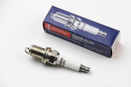 Фото 2 - Свічка запалювання DENSO Q20PRU11