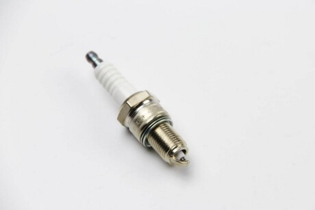 Фото 3 - Свічка запалювання DENSO W16EXU