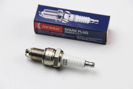 Фото 2 - Свічка запалювання DENSO W20EPB