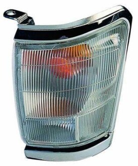 Лампа сигналу повороту переднього Прав (прозорий) TOYOTA HILUX VI 06.97-06.05 - DEPO 21215C3RAE1