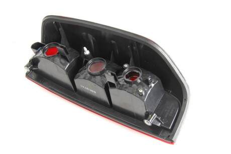 Фото 2 - Задний фонарь DEPO 215-19K6L-LD-UE