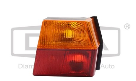 Tail light. right. upper red a. lower yellow - DPA 89240201302