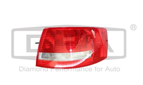 Фонарь правый наружный Audi A6 (04-11) - DPA 89450203802