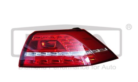 Фонарь праый наружный LED VW Golf (12-) - DPA 99451800202