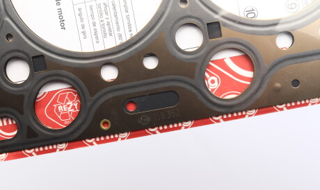 Фото 2 - Прокладка ГБК блока циліндрів ELRING 158.352 (158352)