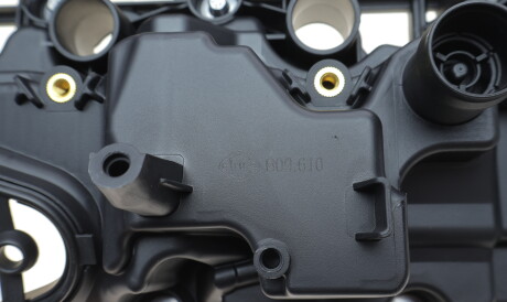 Фото 3 - Автозапчасть ELRING B09.610