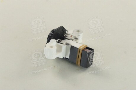 Фото 4 - Реле регулятора генератора ERA 215284