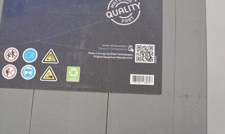 Фото 2 - Автомобільний акумулятор EXIDE EF2353