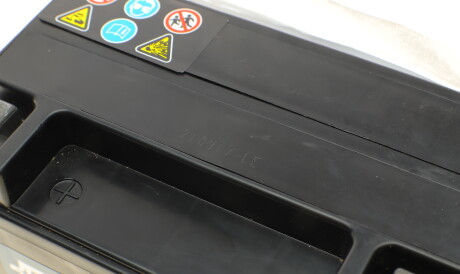 Фото 2 - Автомобильный аккумулятор EXIDE EK111