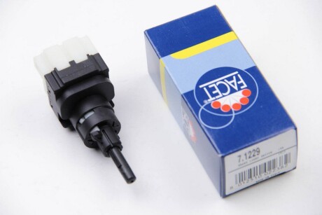 Фото 2 - Датчик стоп сигнала FACET 7.1229 (71229)