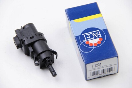 Фото 2 - Датчик стоп сигналу FACET 7.1231 (71231)