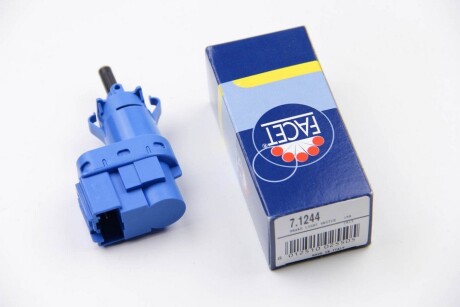 Фото 2 - Датчик стоп сигналу FACET 7.1244 (71244)