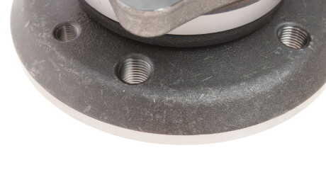 Фото 3 - Підшипник маточини FAG 713 6110 90 (713611090)