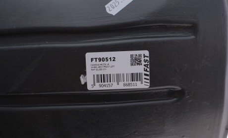 Фото 2 - Підкрилок FAST FT90512