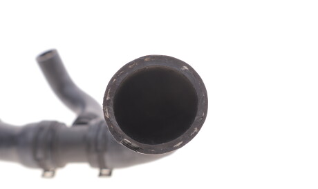 Фото 3 - Патрубок системи охолодження FEBI BILSTEIN 172258