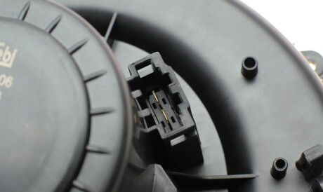 Фото 2 - Вентилятор печки FEBI BILSTEIN 27306