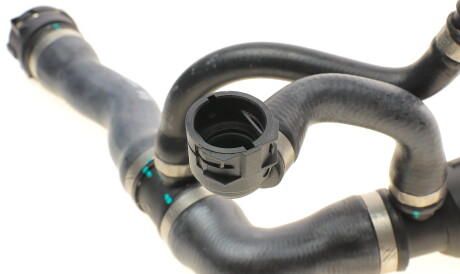 Фото 2 - Патрубок системы охлаждения FEBI BILSTEIN 46037