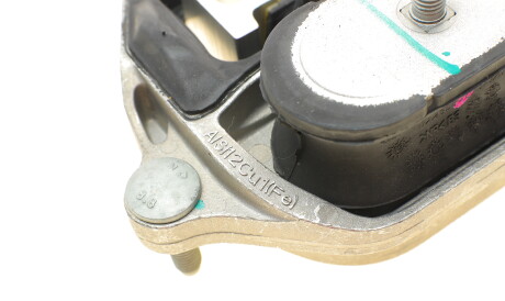 Фото 3 - Подушка крепления КПП FEBI BILSTEIN 46606