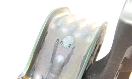 Фото 2 - Подушка крепления КПП FEBI BILSTEIN 47562