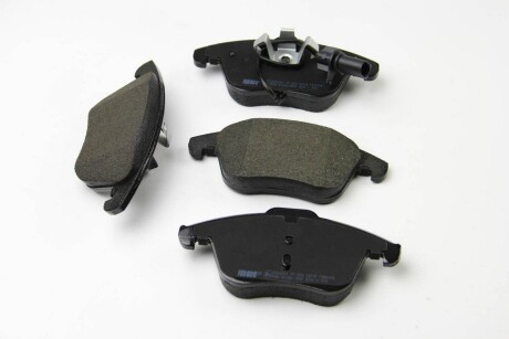 Фото 2 - Тормозные колодки FERODO FDB4045