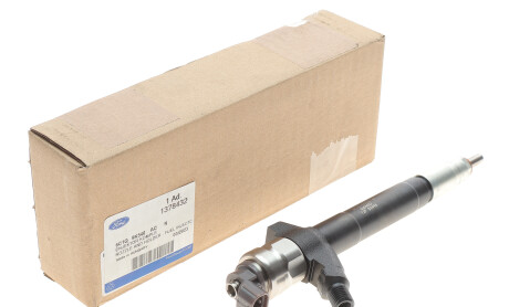 Фото 4 - Форсунка паливна FORD 6C1Q9K546AC