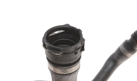 Фото 3 - Патрубок системы охлаждения Gates 05-2355 (052355)