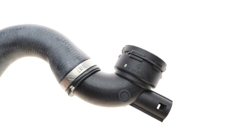 Фото 3 - Патрубок системы охлаждения Gates 05-2386 (052386)