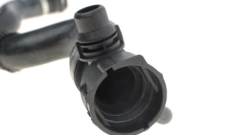 Фото 2 - Патрубок системы охлаждения Gates 05-2811 (052811)