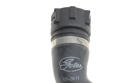 Фото 3 - Патрубок системы охлаждения Gates 05-2811 (052811)