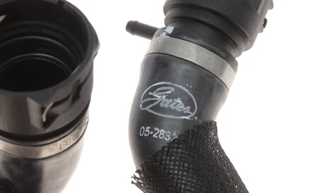 Фото 3 - Патрубок системи охолодження Gates 05-2833 (052833)