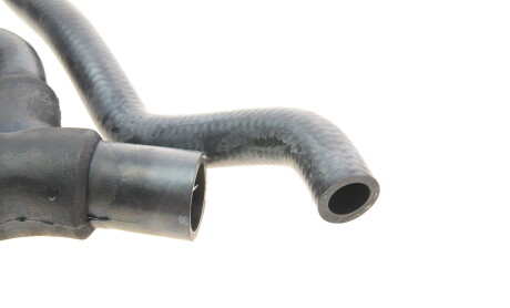 Фото 7 - Патрубок системы охлаждения Gates 05-3160 (053160)