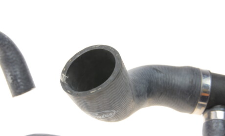 Фото 7 - Патрубок системи охолодження Gates 05-3250 (053250)