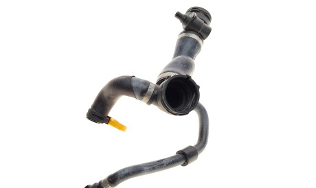 Фото 2 - Патрубок системы охлаждения Gates 05-3301 (053301)