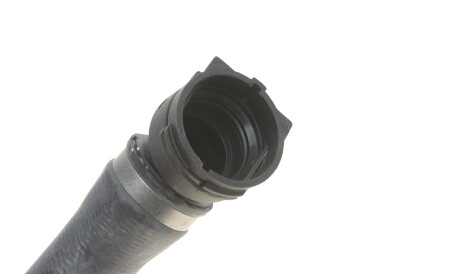 Фото 2 - Патрубок системы охлаждения Gates 05-3617 (053617)