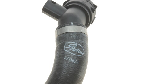 Фото 2 - Патрубок системы охлаждения Gates 05-3623 (053623)