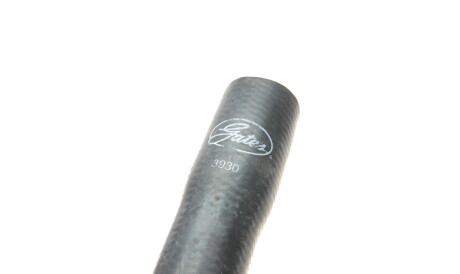 Фото 3 - Патрубок системы охлаждения Gates 3930