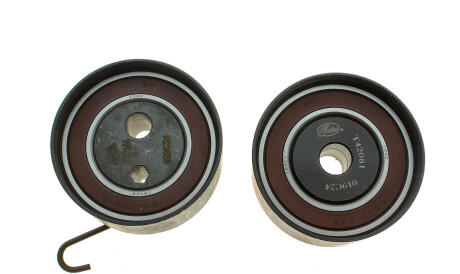 Фото 2 - Комплект ремня ГРМ Gates K015563XS