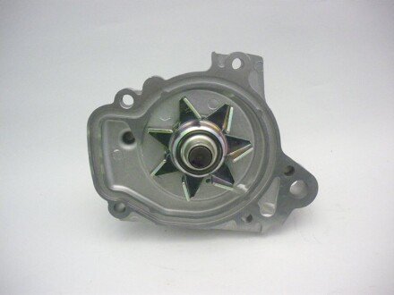 Фото 2 - Водяний насос GMB GWHO-39A (GWHO39A)