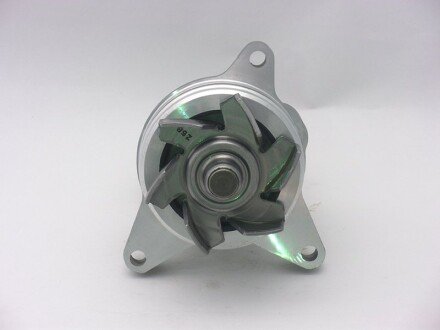 Фото 2 - Водяной насос GMB GWMZ-58A (GWMZ58A)