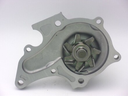 Фото 2 - Водяний насос GMB GWT63A