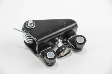 Ролик зсувних дверей Trafic/Vivaro 01- середній (без кроншт.) - GOODREM RM8043