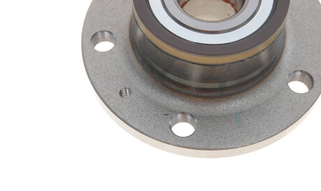 Фото 2 - Підшипник маточини GSP 9232018