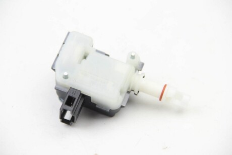 Фото 3 - Автозапчастина HELLA 6NW007546071