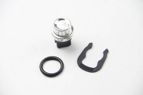 Фото 4 - Датчик температури ОР HELLA 6PT009107241